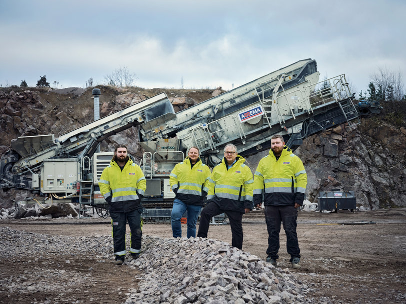 ABBEMA crushes it with huge Volvo Penta-equipped Metso Lokotrack LT330D